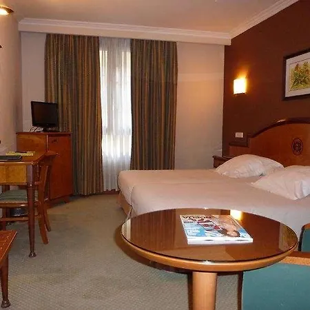 Sercotel Ciudad De Hotel 4*